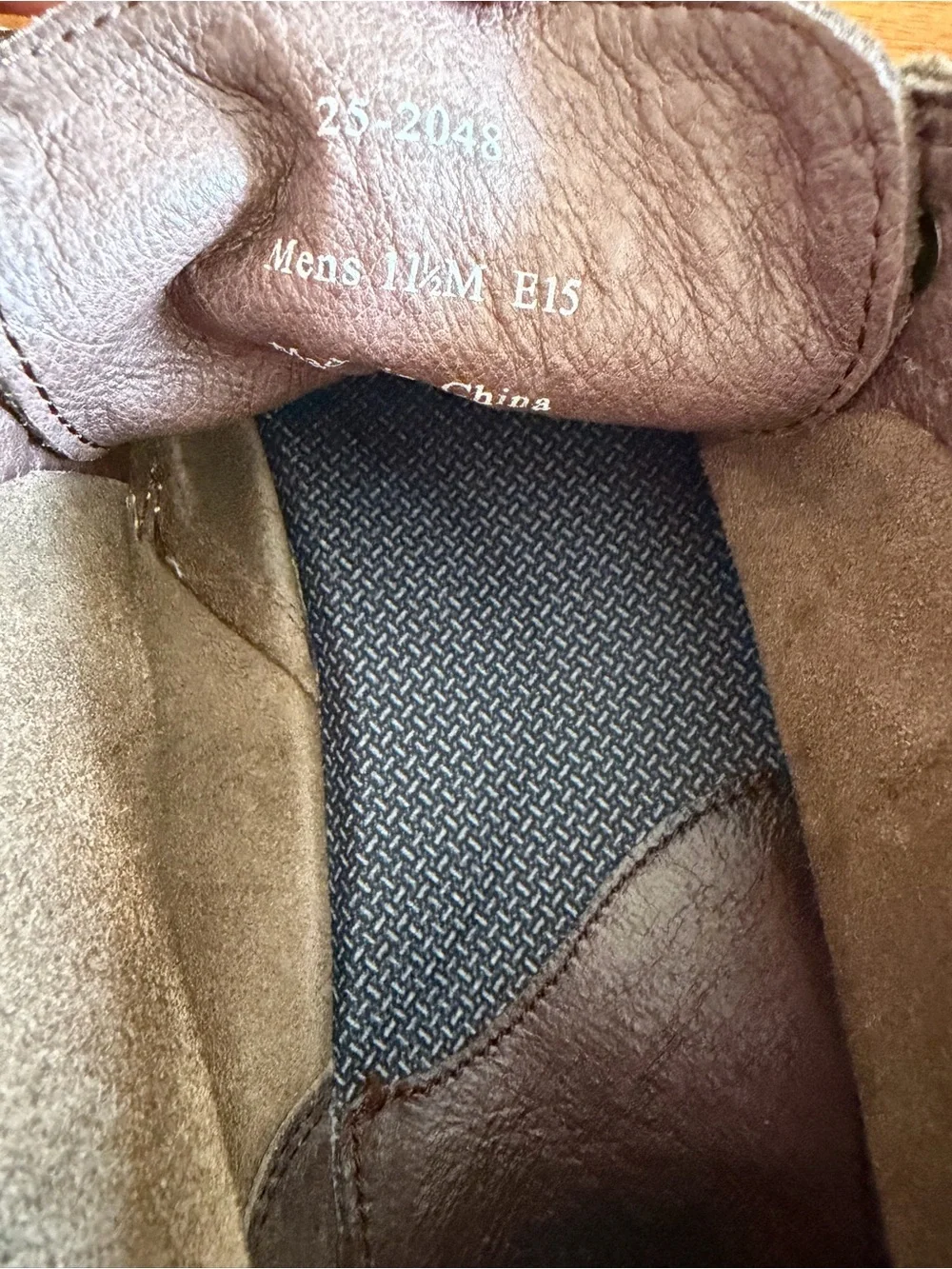 Men's Johnston & Murphy Taupe Suede Chukka Boots
